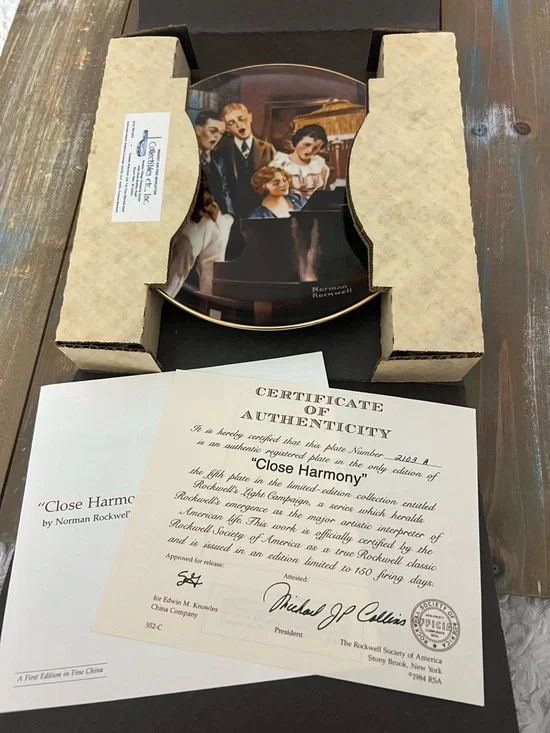 Norman Rockwell 'Close Harmony' Collectible Plate Limited Edition W Everything - Picture 12 of 15